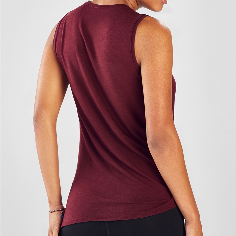 Fabletics Muscle Tank - Picture 2 of 7